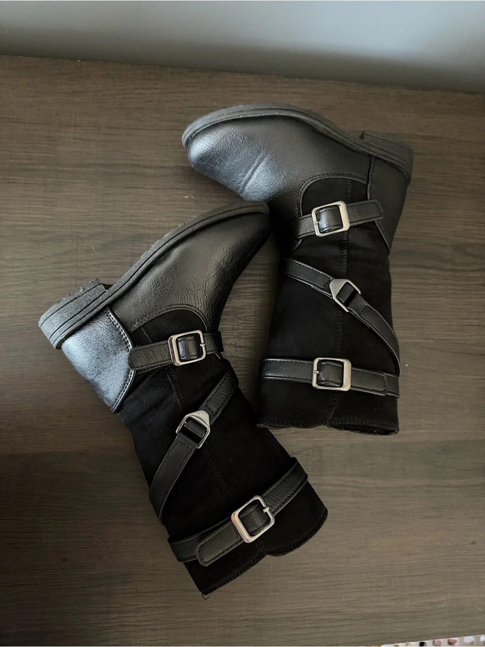 N/A synthetic leather